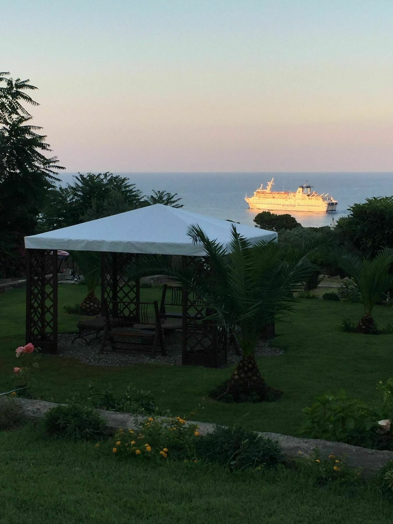B&B Da Luca Panarea Zewnętrze zdjęcie